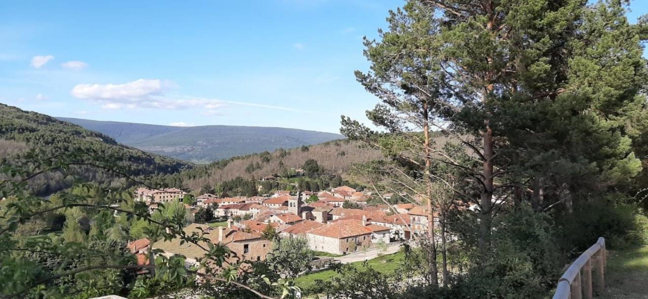 Hostal Rio Duero Molinos de Duero Buitenkant foto